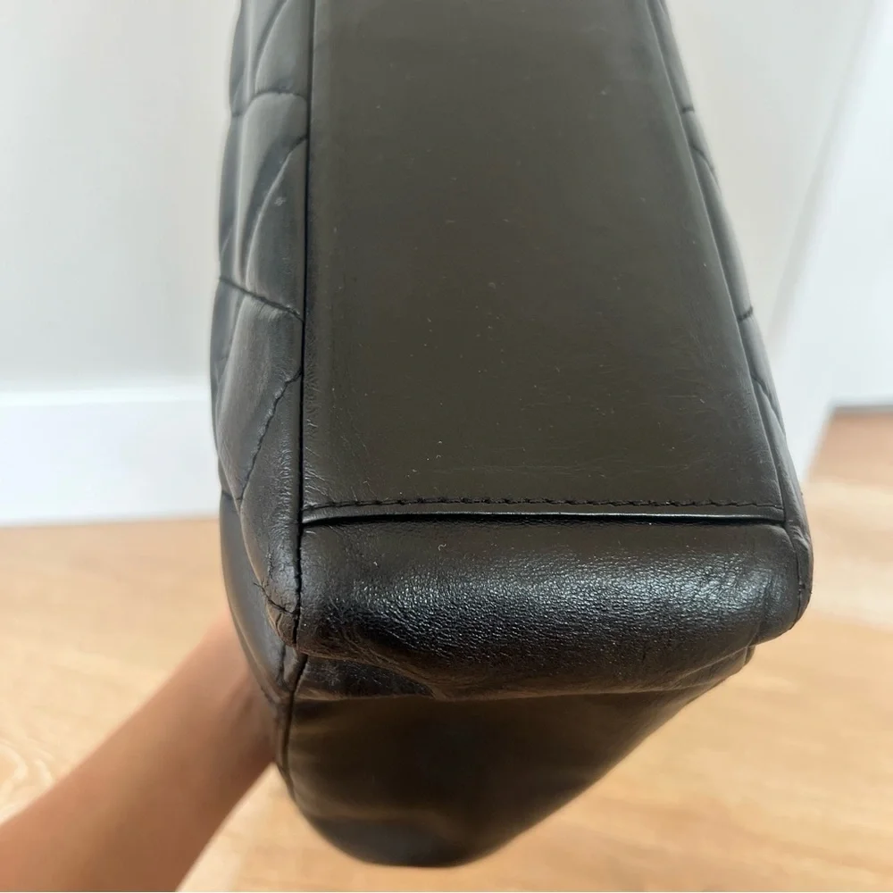 Vintage Chanel Black Lambskin Quilted Shoulder Bag Gold Hardware Authentic - Picture 7 of 12